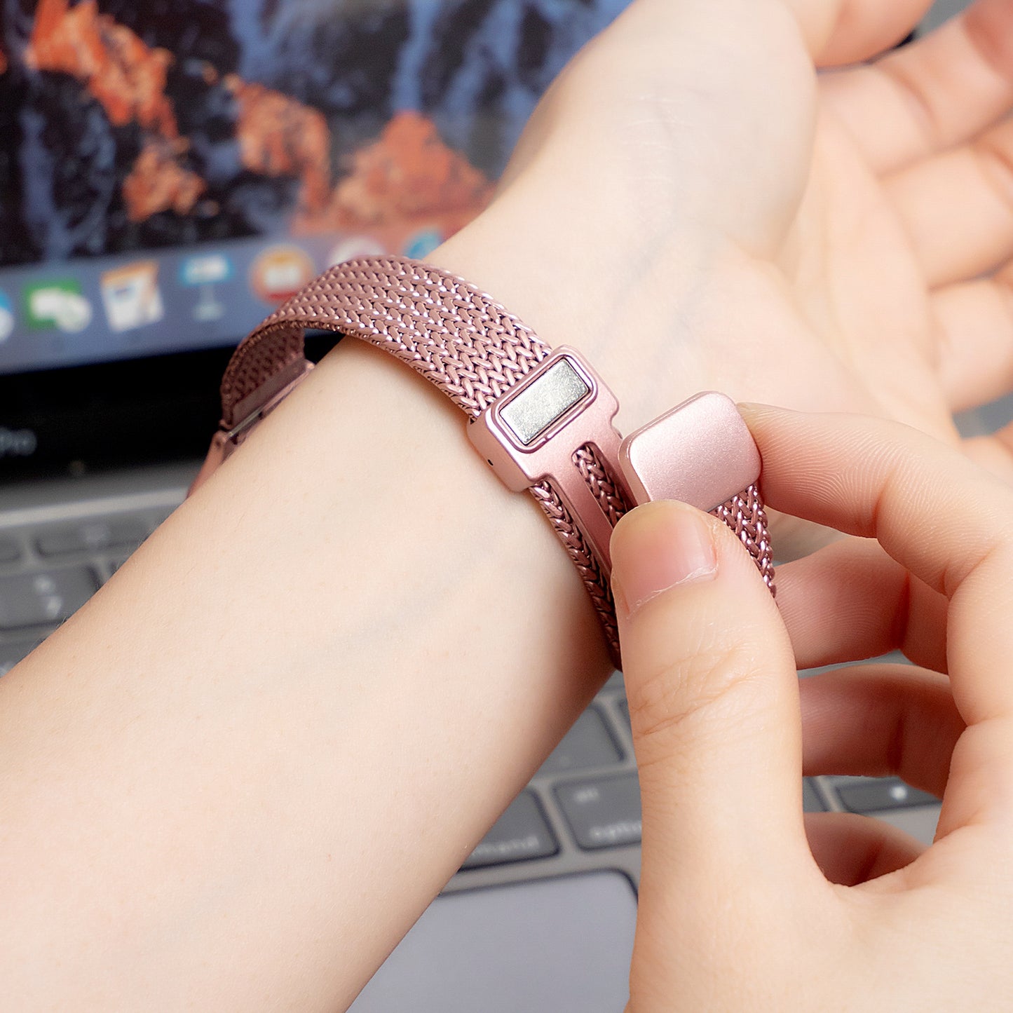 ✨New-in | Apple Watch Stainless Steel Magnetic Buckle Strap⌚